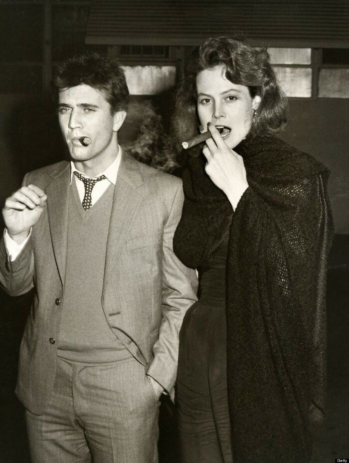 mel gibson et sigourney weaver en 1983