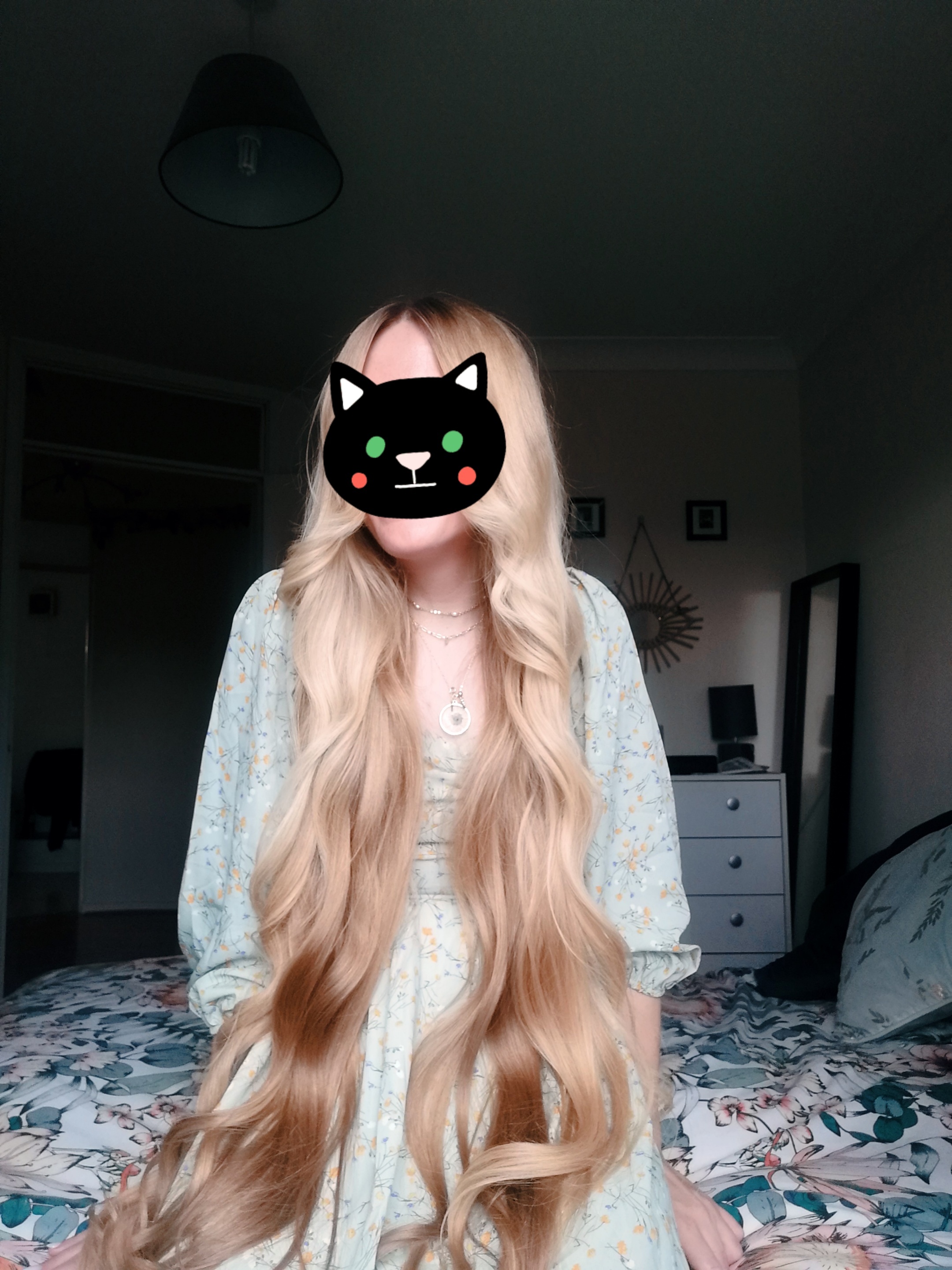 Mon visage ne coopérait pas mais mes cheveux l'étaient certainement✌️.