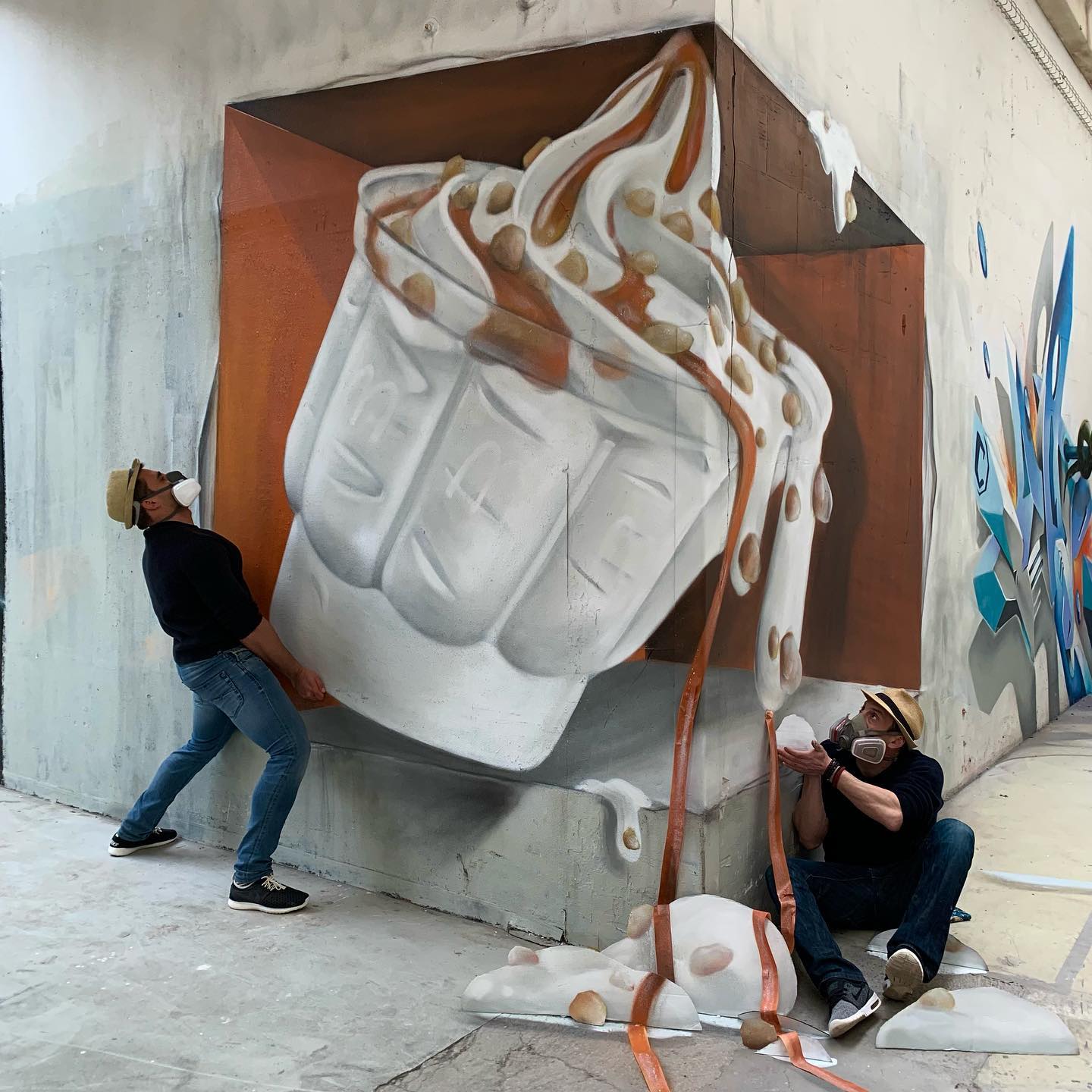 Un artiste de rue français peint des graffitis en 3D et ce n’est pas pour les âmes sensibles (26 nouvelles photos).