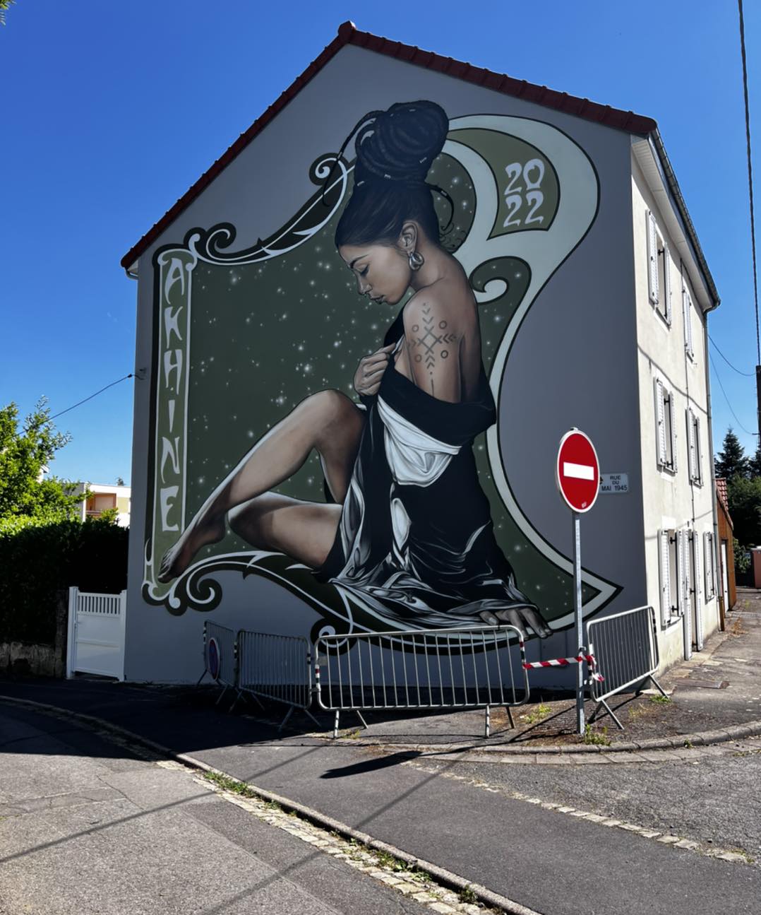 Un artiste de rue français peint des graffitis en 3D et ce n’est pas pour les âmes sensibles (26 nouvelles photos).