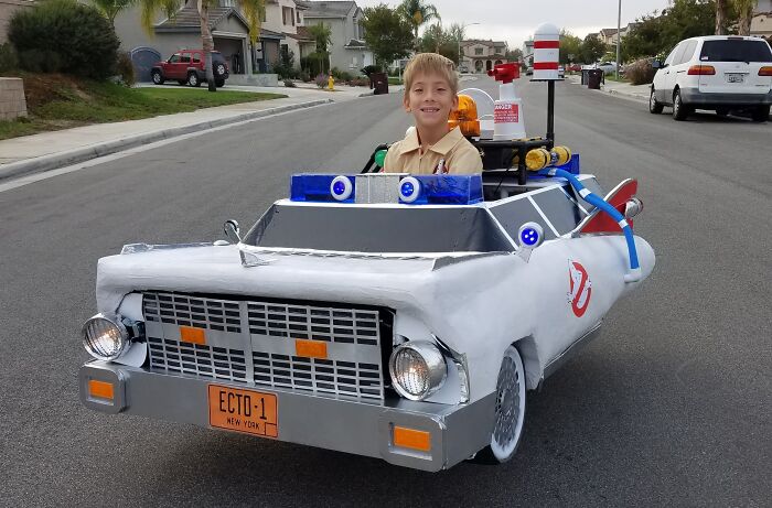 costume d’halloween amazing ghostbusters ecto1 wheelchair