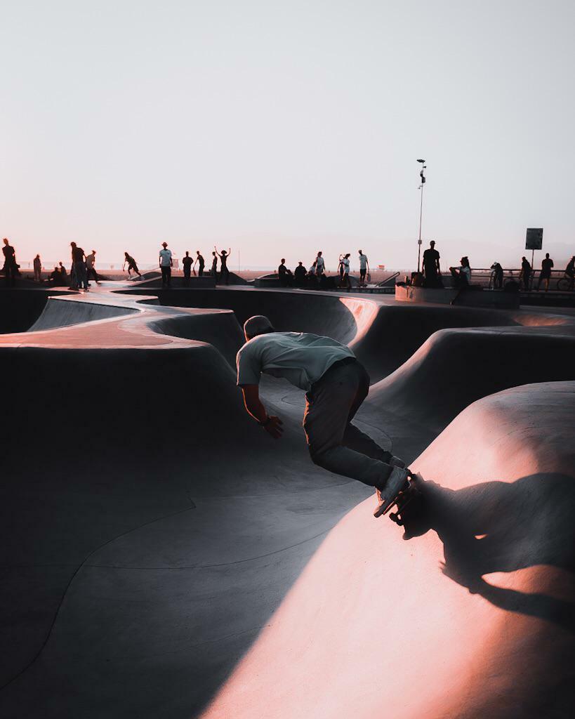 itap d’un skater à la plage de venise