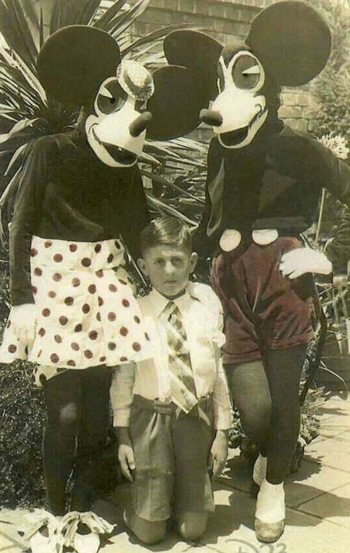 premiers costumes micky et minnie circa 1939