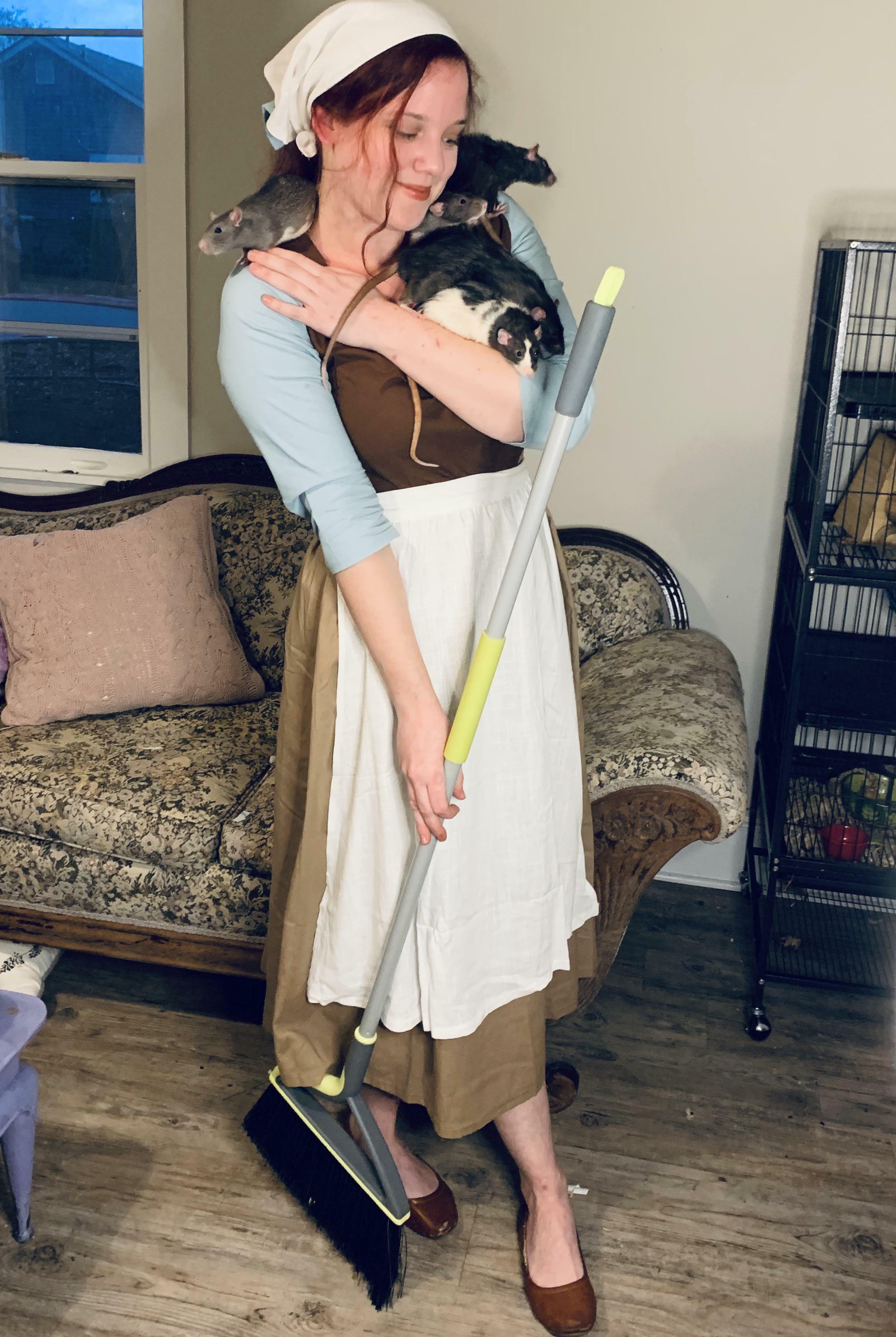mon gentil garçon rats m'a aidé à rendre mon costume d'halloween un peu plus réaliste