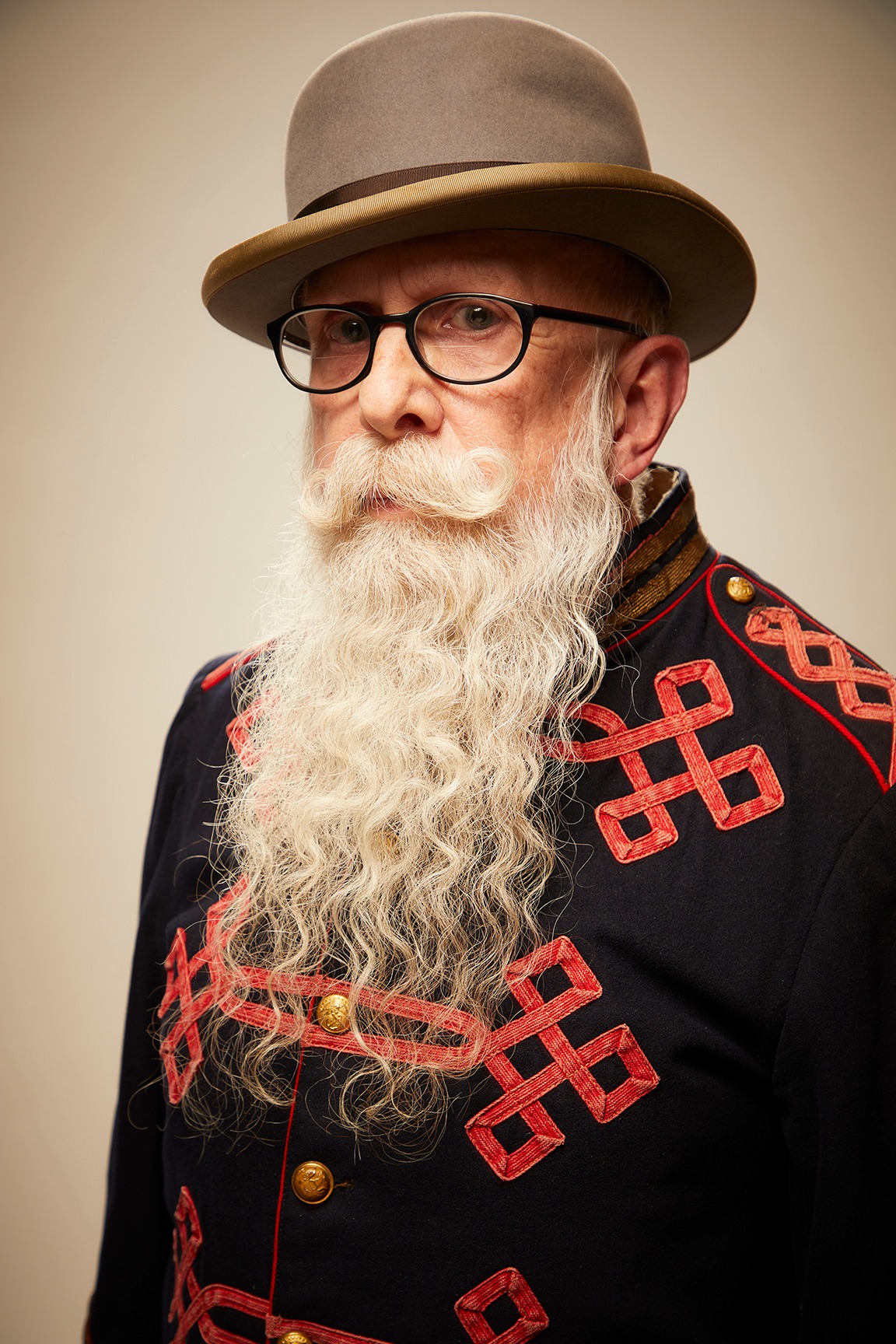 30 photos du championnat 2022 de barbe et moustache qui met en valeur les poils de visage de niveau supérieur