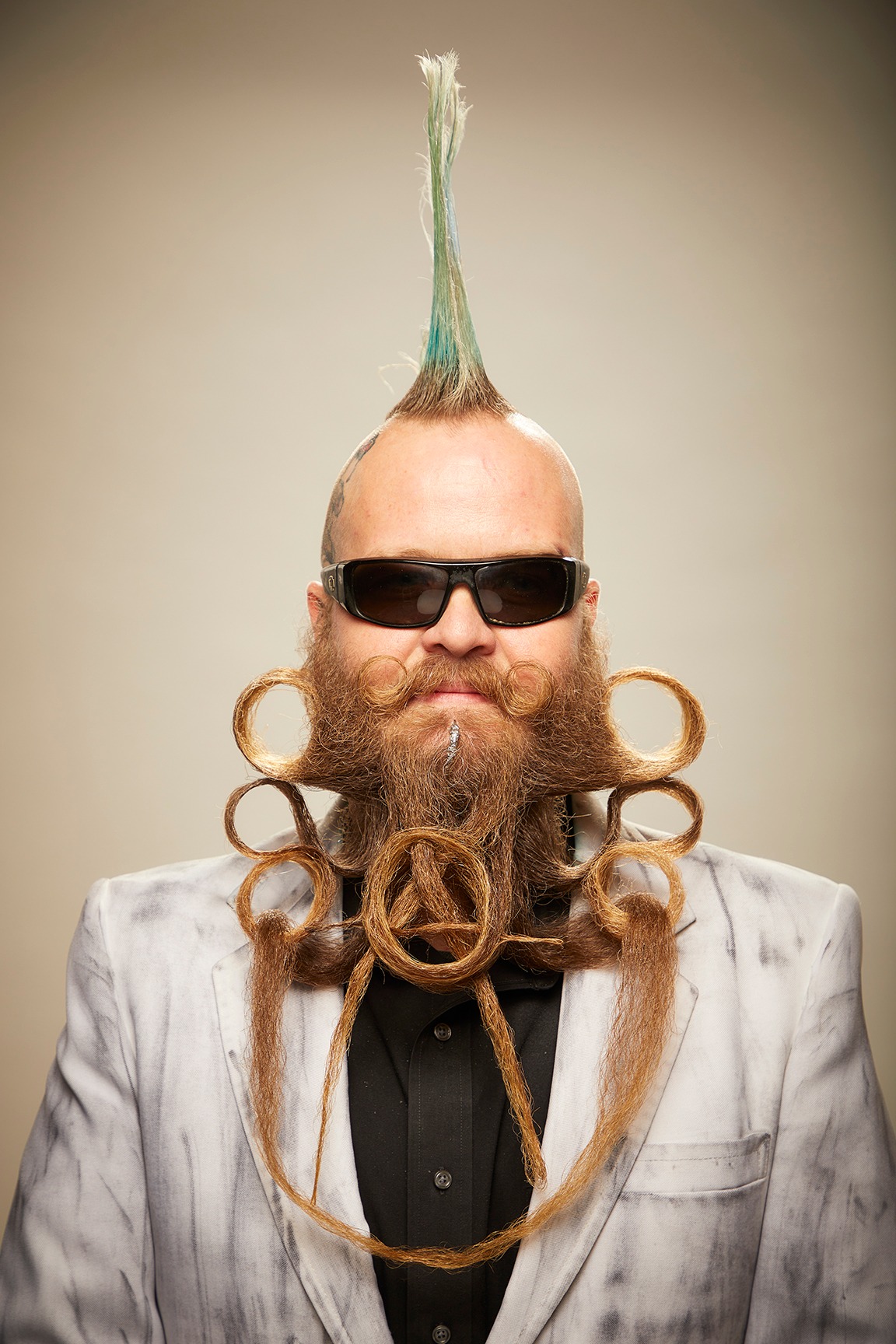 30 photos du championnat 2022 de barbe et moustache qui met en valeur les poils de visage de niveau supérieur