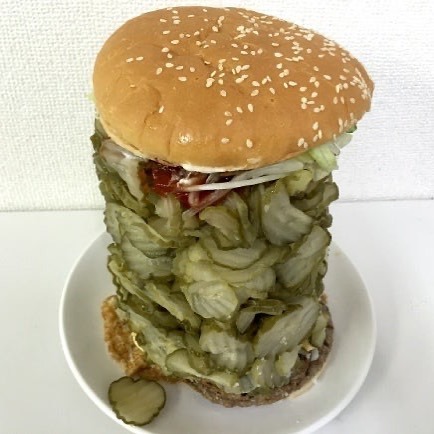 burger avec cornichons supplémentaires