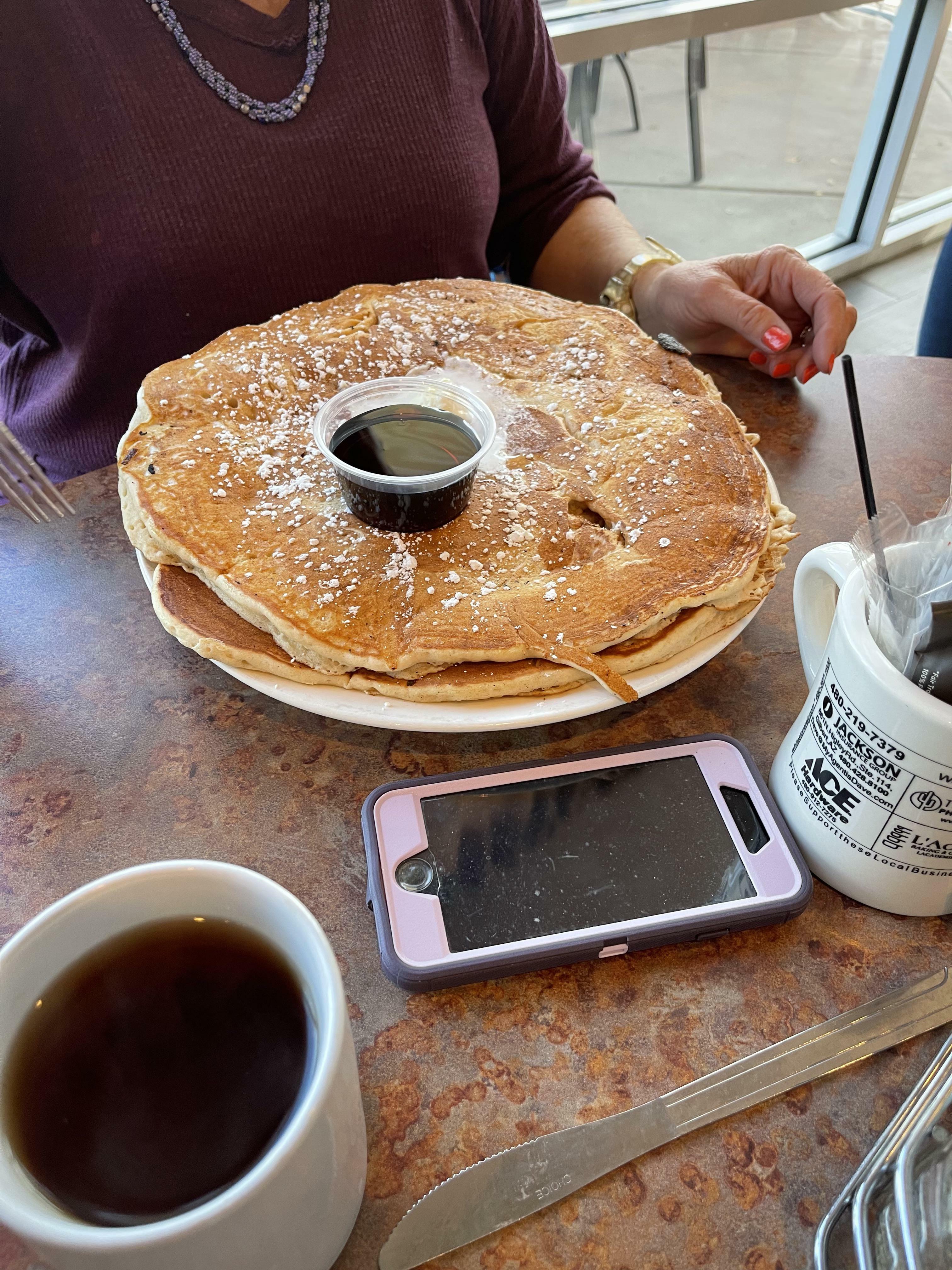 Des crêpes de la taille d'un trou d'homme... 2. Ma sœur a commandé et reçu leur 