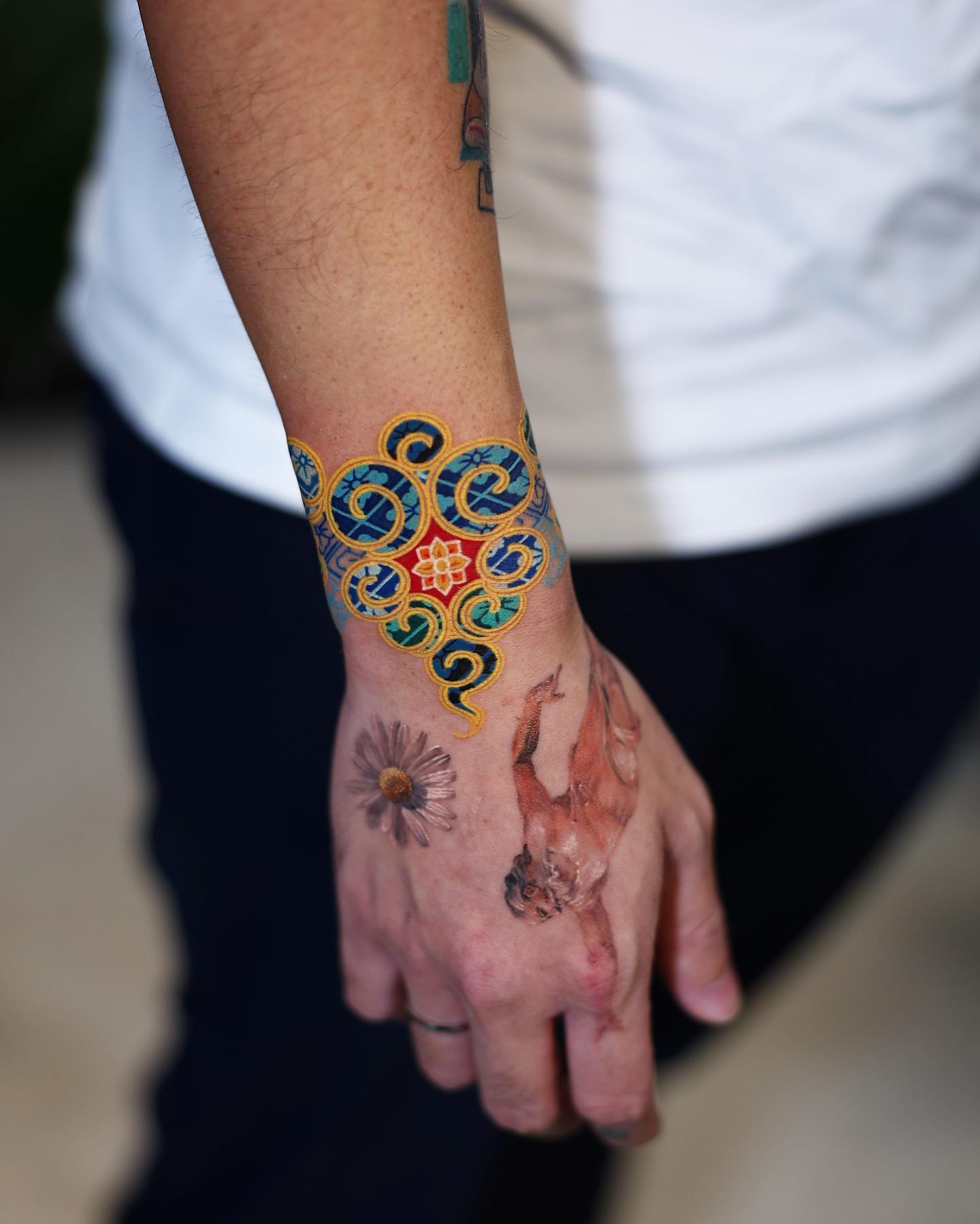 Cet artiste coréen crée des tatouages qui laissent perplexe, voici 30 de ses meilleures œuvres.