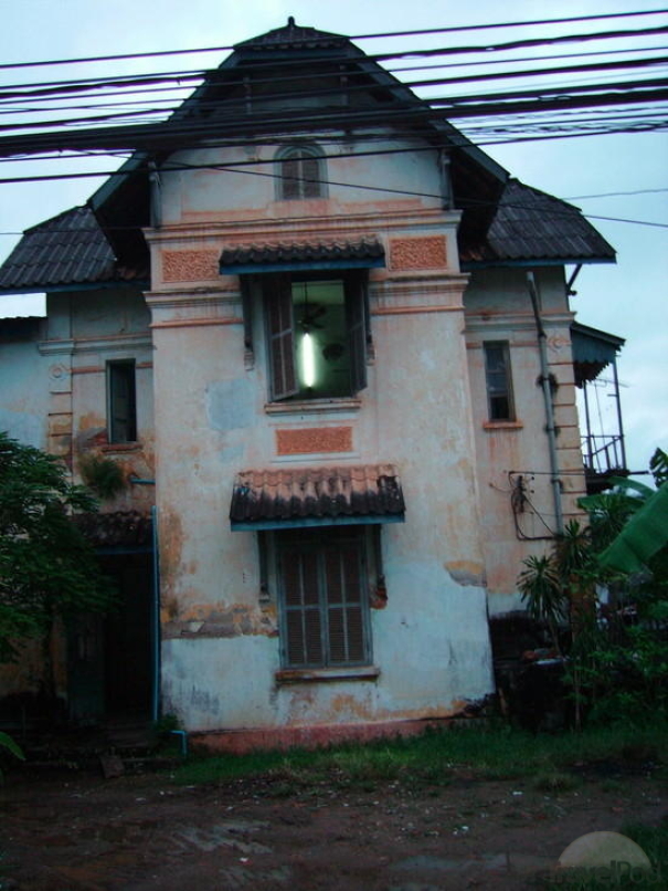 maison à vientiane, laos