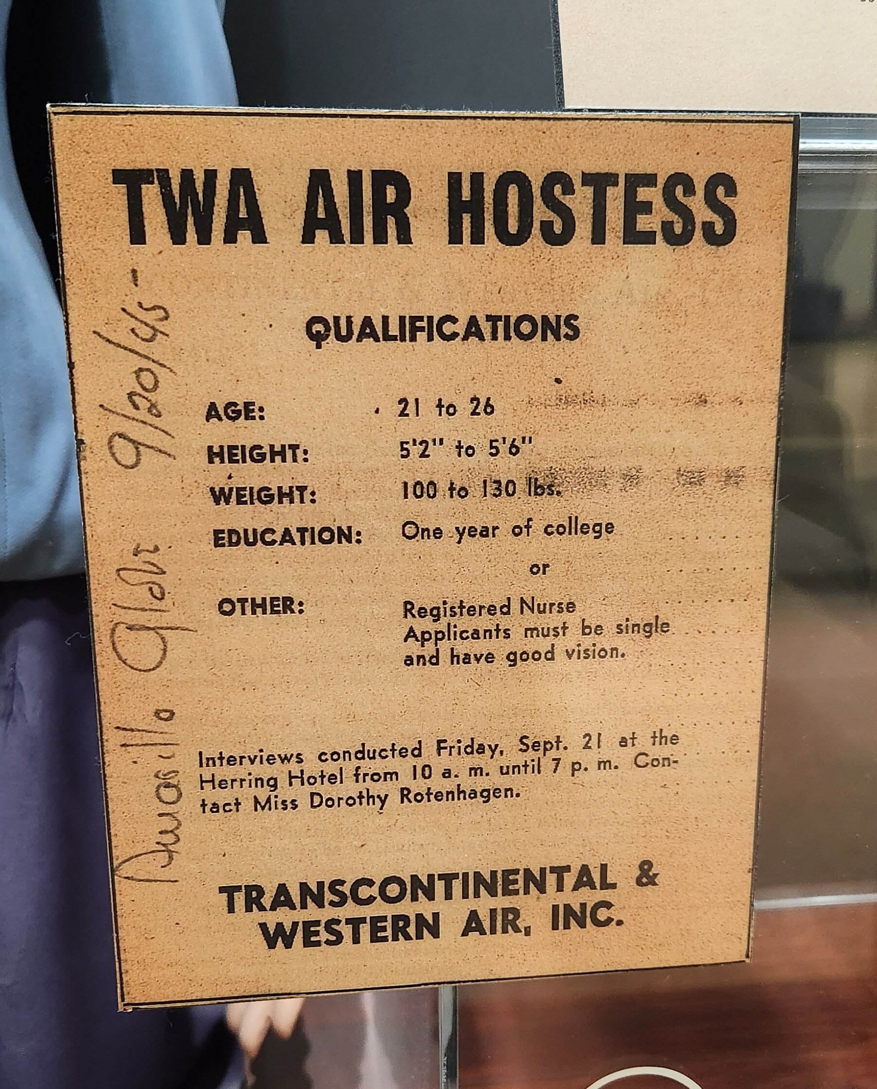 exigences des hôtesses de l’air twa du milieu des années 40