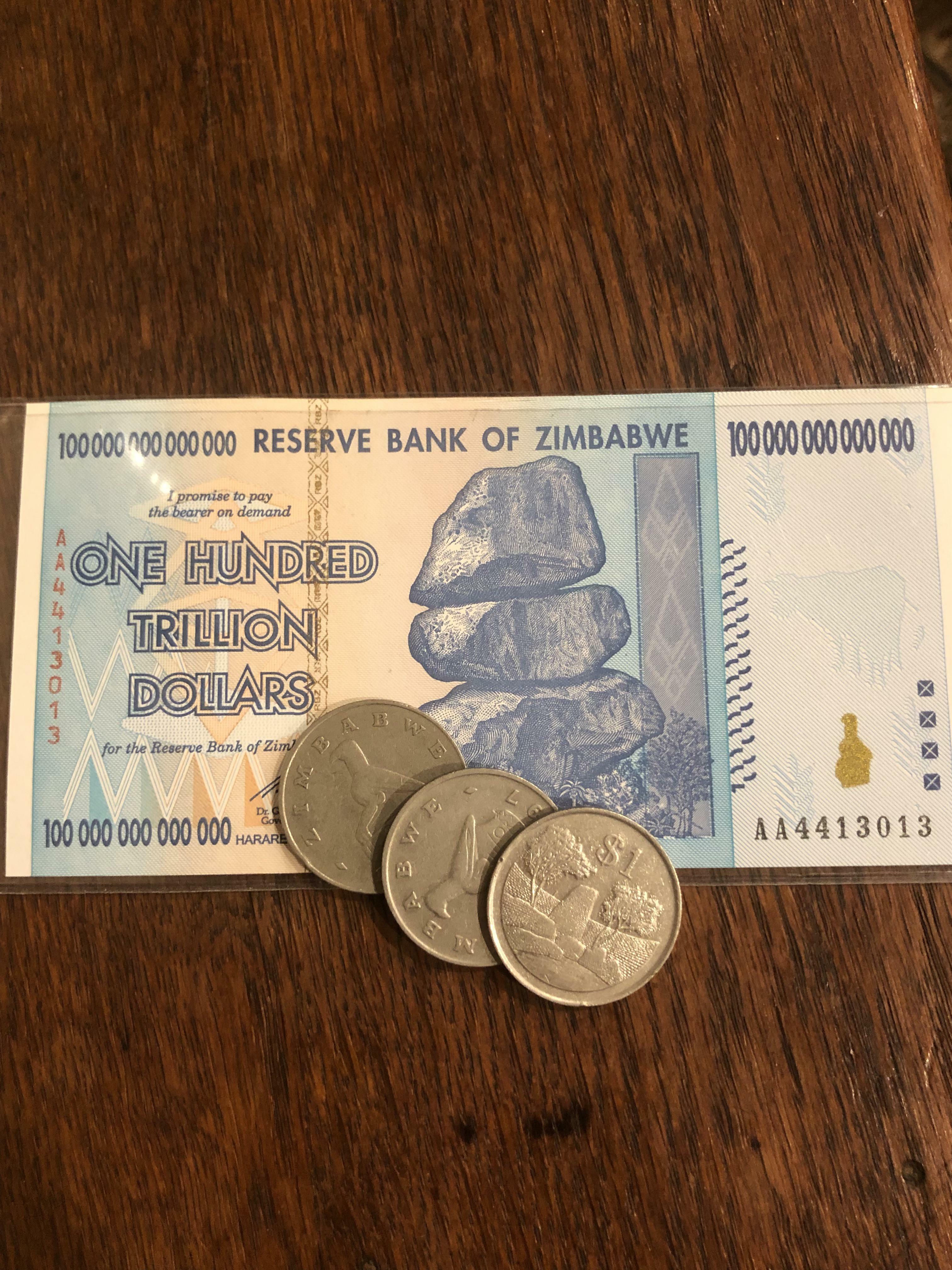 100 000 000 000 003 (cent mille milliards et trois) dollars zimbabwéens