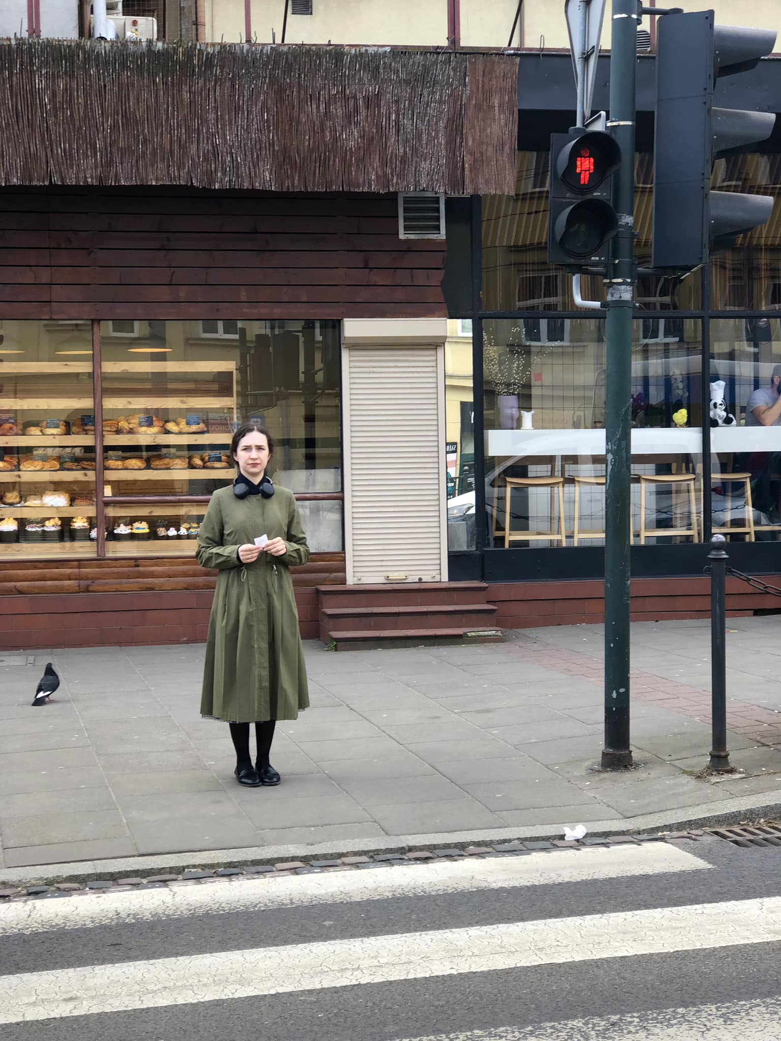 I’ve Come Across An Amish Girl In Krakow