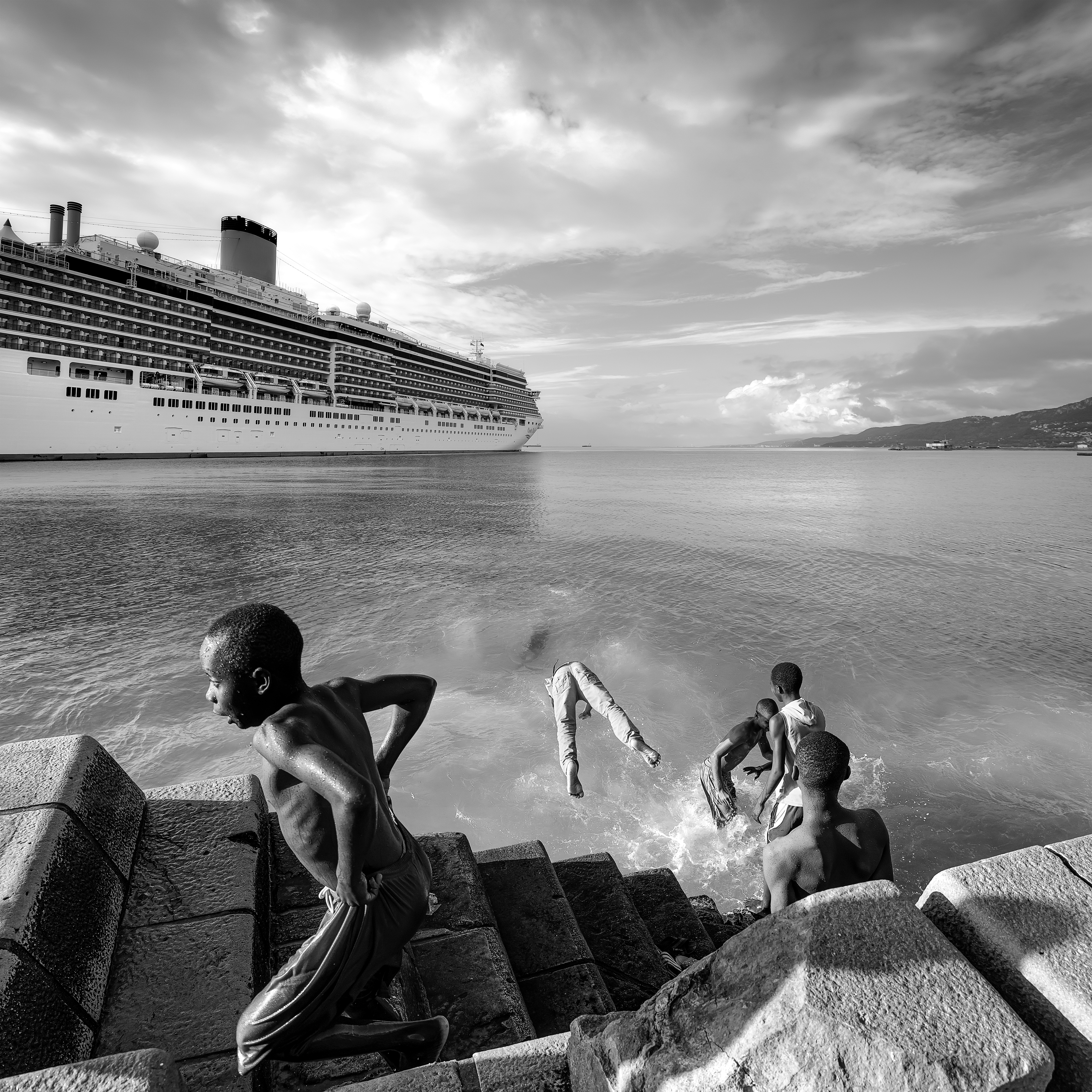 Cruise Passengers By Andrea Bettancini