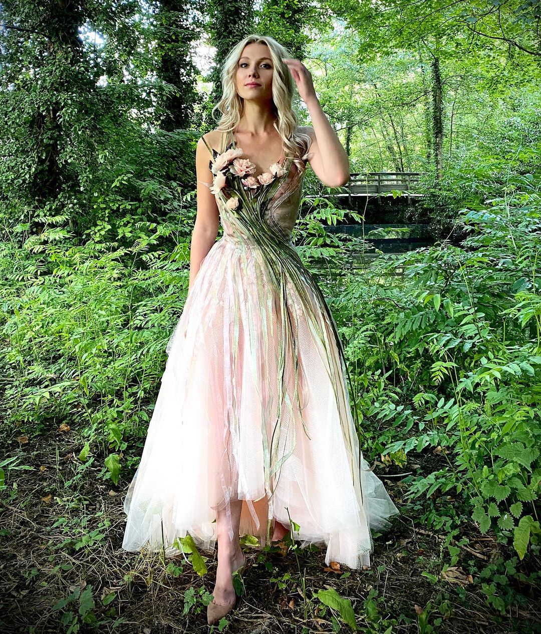 35 Dresses Straight From Fairy Tales Designed By French Artist Sylvie Facon (New Pics)