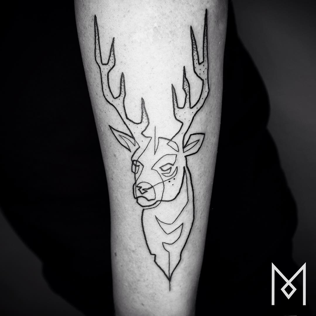 Cet artiste crée des tatouages captivants à l’aide d’une seule ligne (35 images)