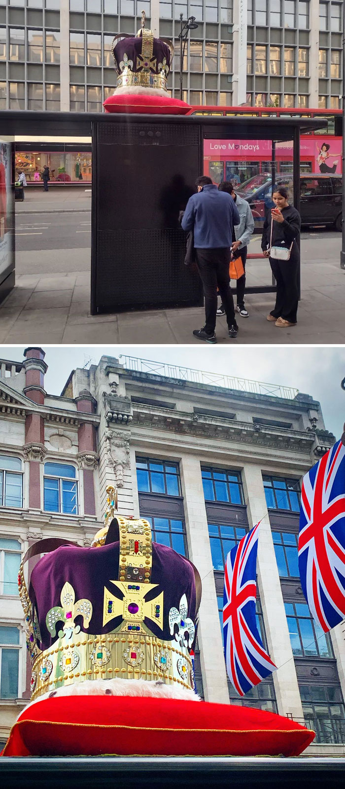 De grandes répliques de la couronne du roi Charles sont apparues au sommet de trois arrêts de bus le long d’oxford street pour célébrer le couronnement du roi Charles III.