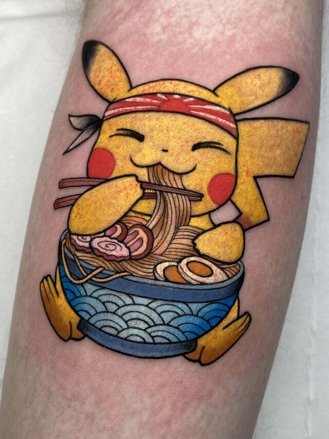 tatouage de pikachu joufflu de pokemon