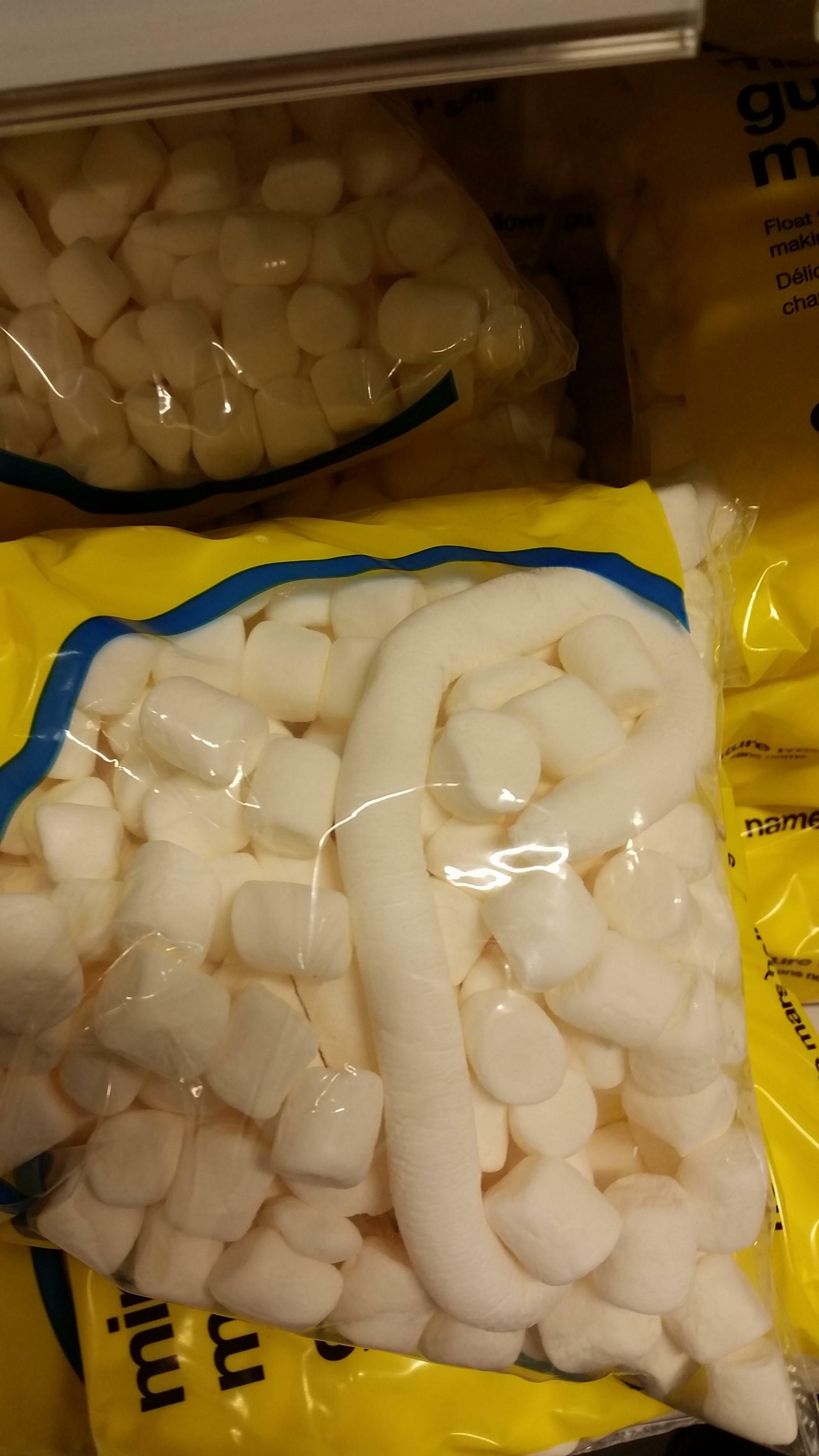 un marshmallow très long