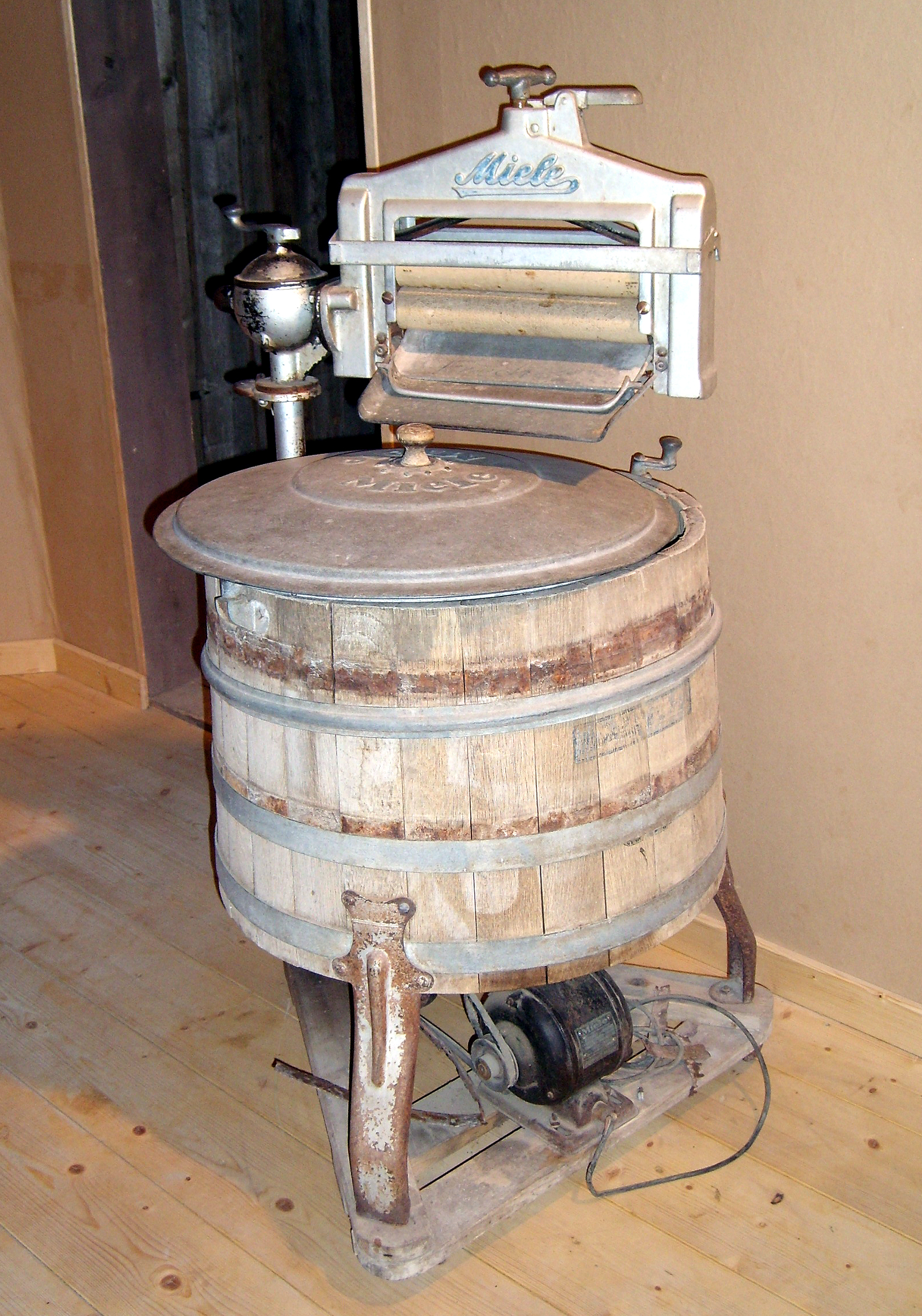 James King Invented And Patented The First Washing Machine Using A Rotating Drum. The Drum Partially Filled With Water