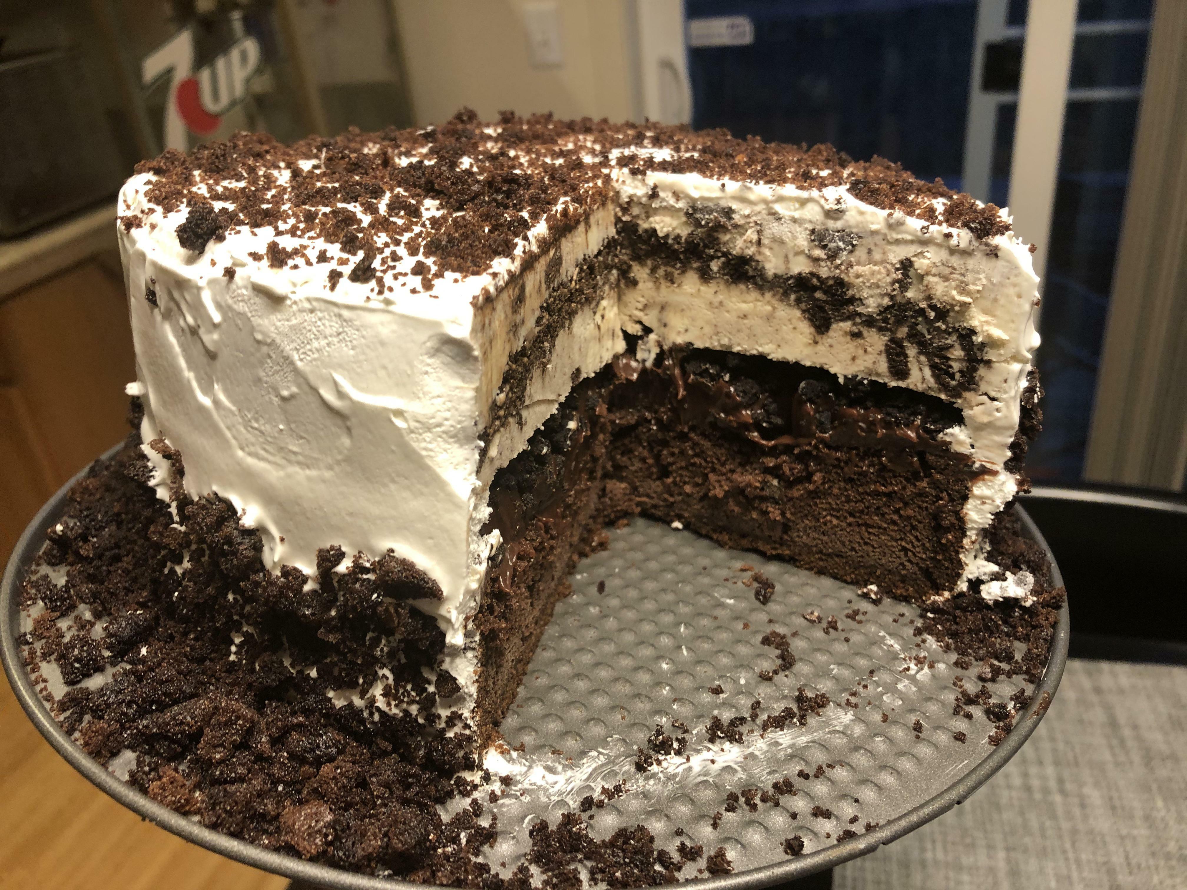 gâteau à la crème glacée que j'ai fait pour l'anniversaire de ma femme