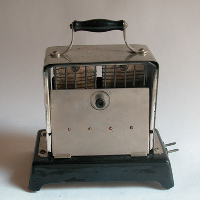 The Boston Toaster Circa 1909