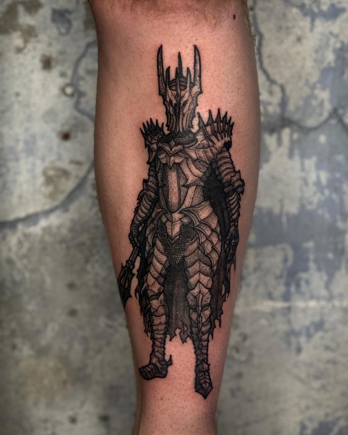 tatouage du seigneur des anneaux de sauron