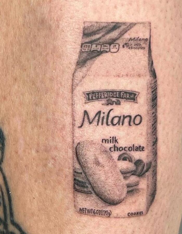 Les biscuits ont bon goût, mais les faire tatouer sur toi ? Pas tant que ça