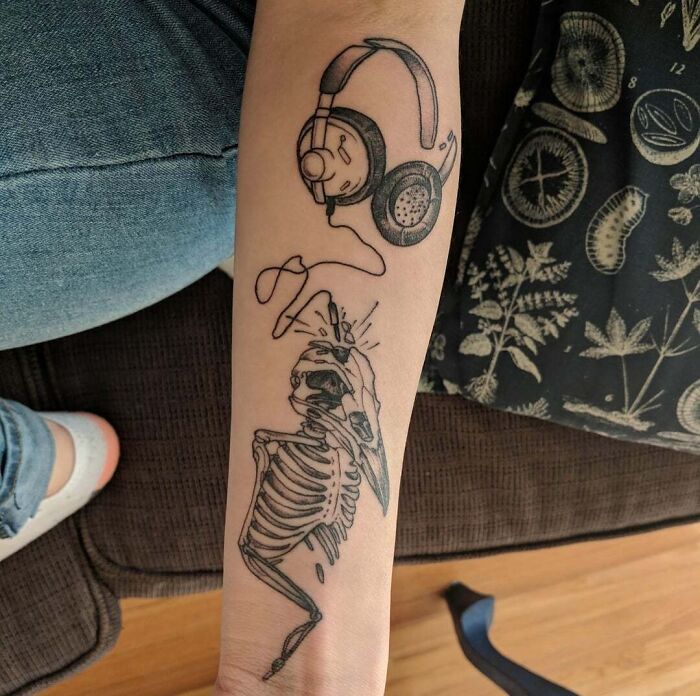 Tatouage de musique avec crâne