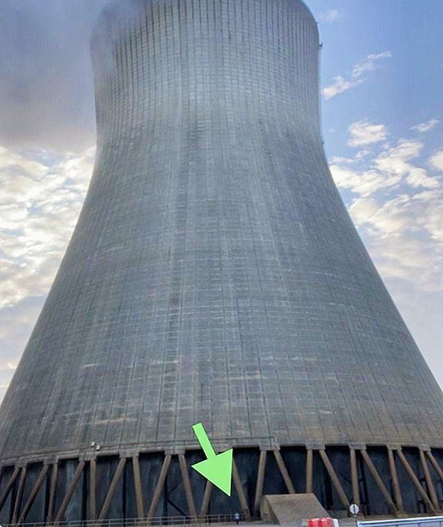 L’homme comparé à une tour de refroidissement nucléaire