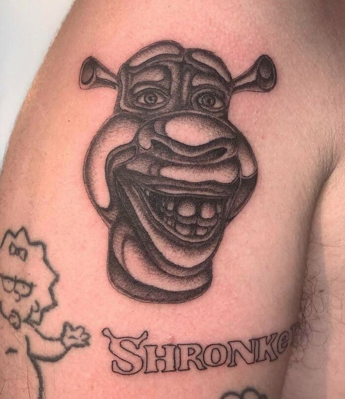 Tatouage “Shronkey” troublant