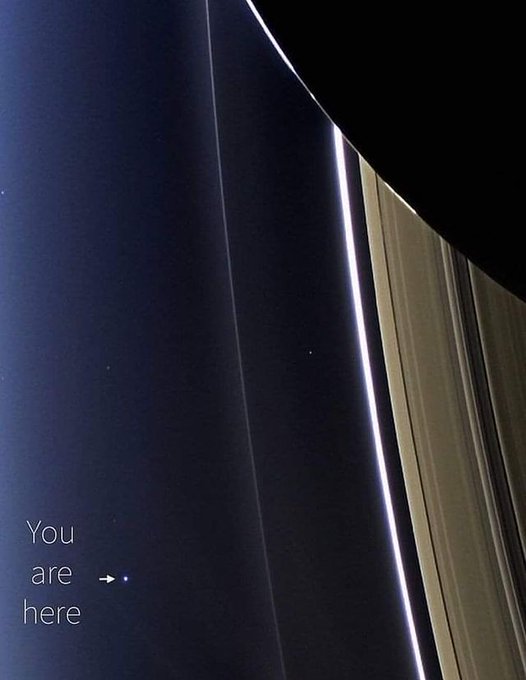 Dernière photo de la Terre prise par Cassini avant qu’elle ne s’écrase sur Saturne