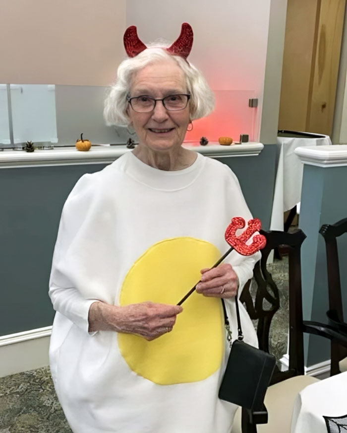 Ma grand-mère s’est déguisée pour Halloween