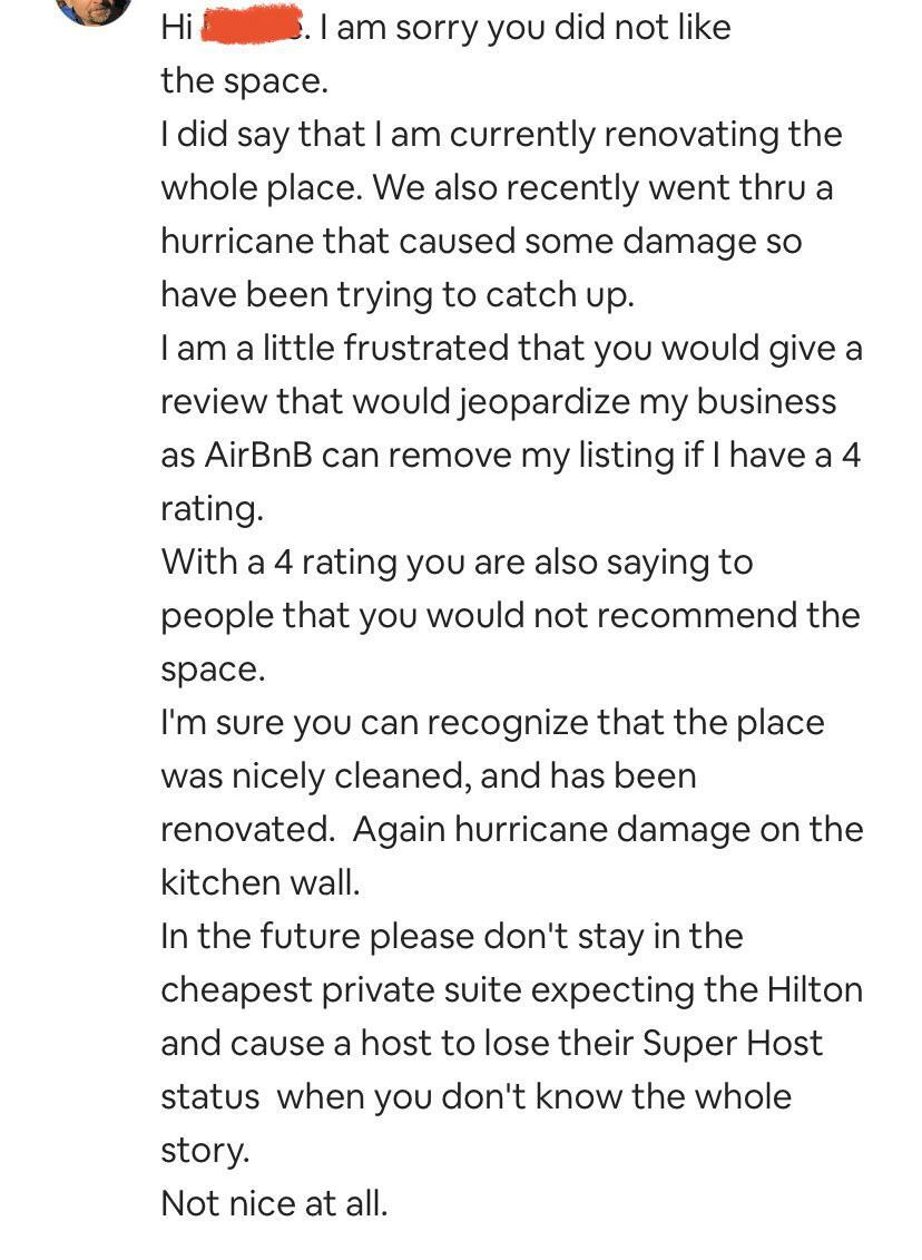 J’ai laissé un commentaire de 4 étoiles sur un Airbnb. L’hôte m’a envoyé ce message par la suite