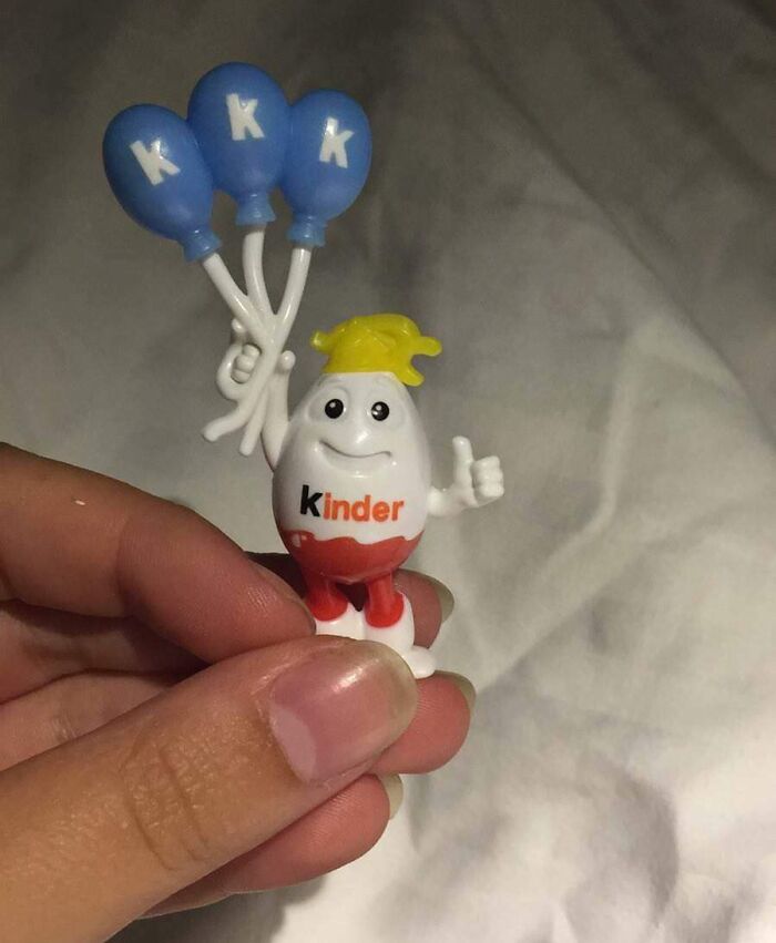 Ils auraient dû penser à ce jouet Kinder Egg un peu plus longtemps